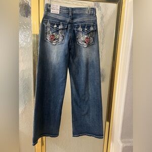 NWT Telepatia Embroidered Blue Wide Leg mid rise Jeans with floral details 11/30